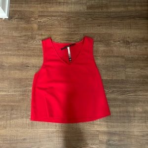 Red Kensie Crop Tank Top - size s